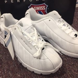 New kids K-Swiss